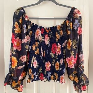 Floral Flowy Sleeve Top